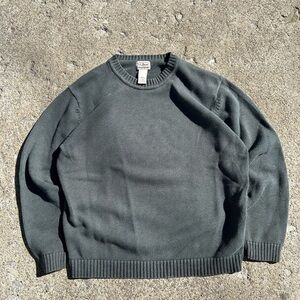L.L. Bean Men's Crewneck Sweater in Forest Green
